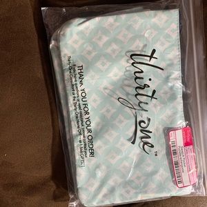 Thirty one swap it pocket